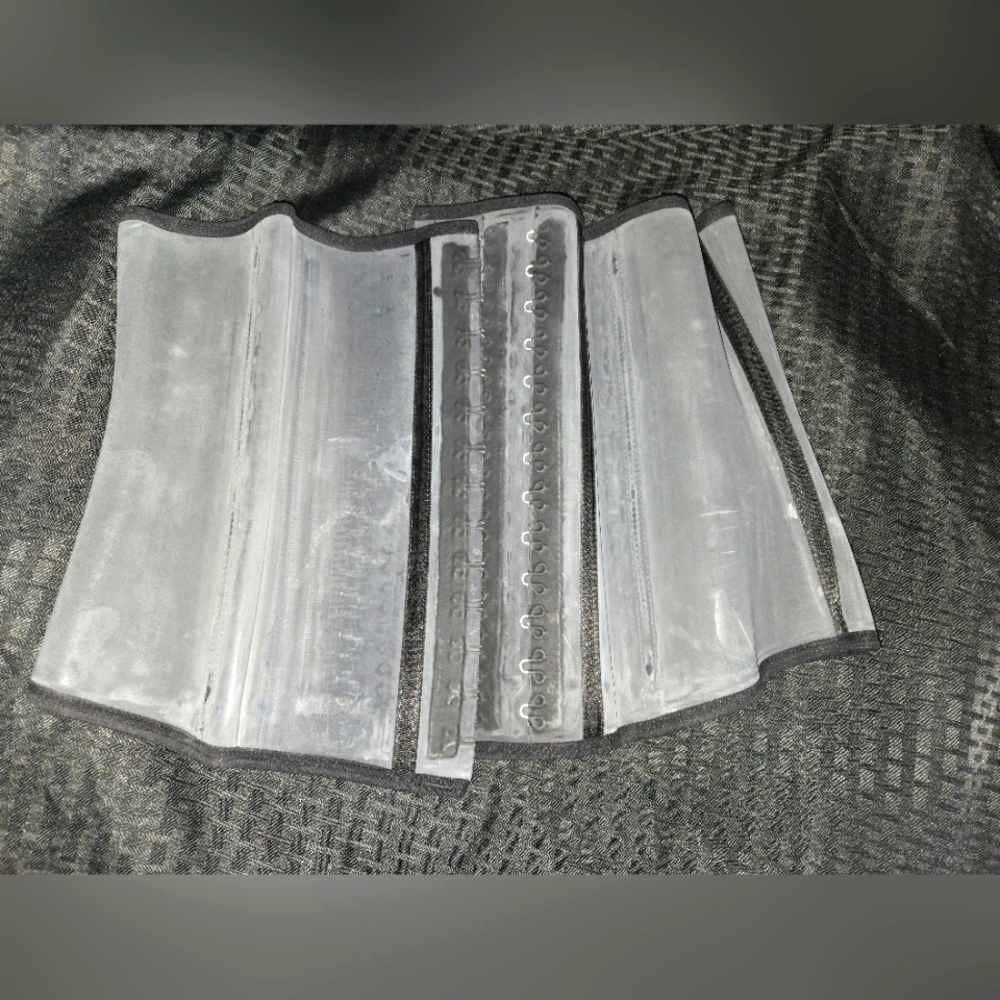 3 Hook Black Latex Waisttrainer Plus Sixe